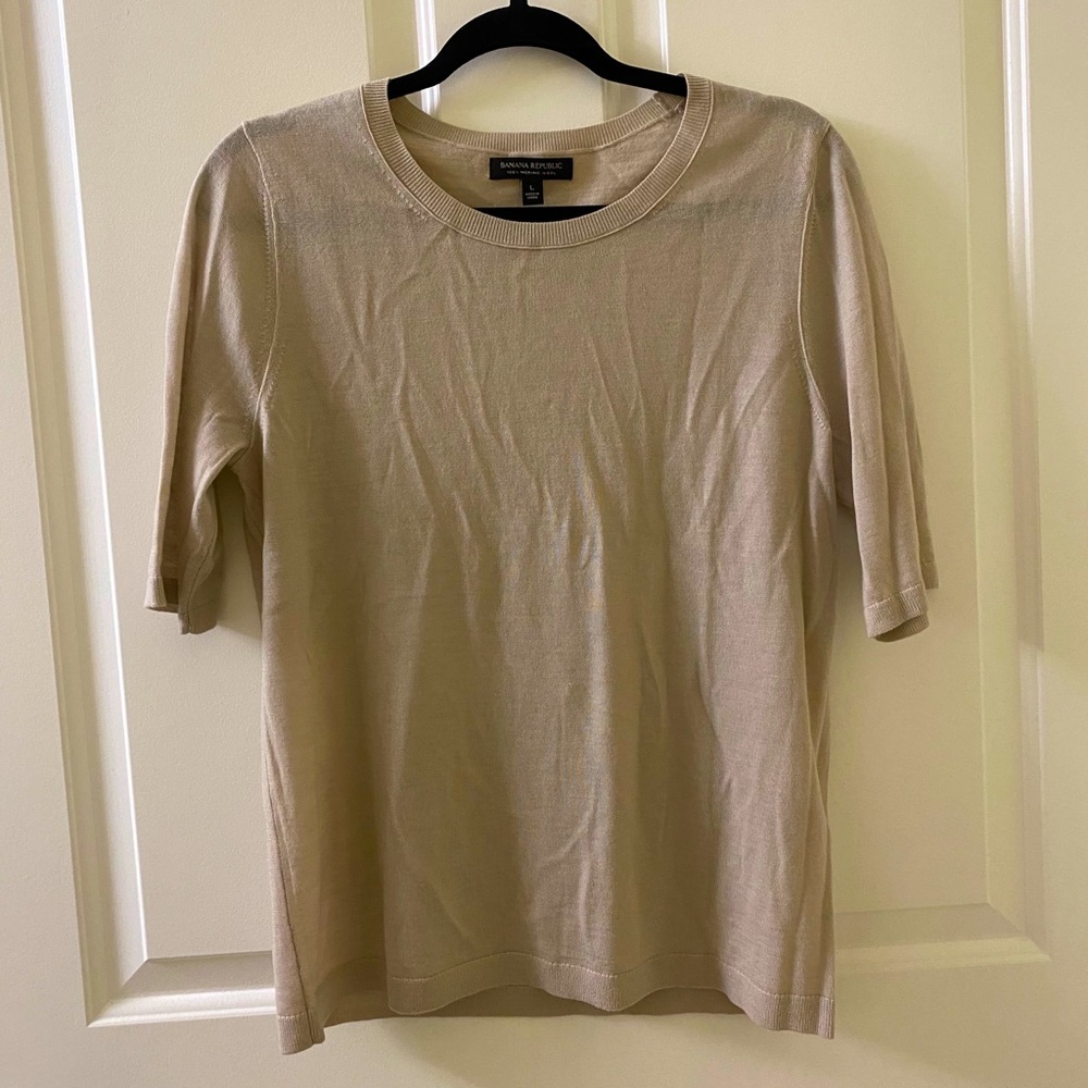 Banana Republic tan wool shirt